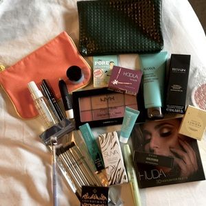 Makeup, sample sizes & full size - 23 Items - NEW
